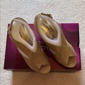 Easy Street Glittering Gold Slingback Heels